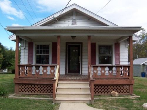 719 E Toledo Ave