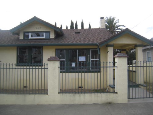 4725 Melrose Avenue