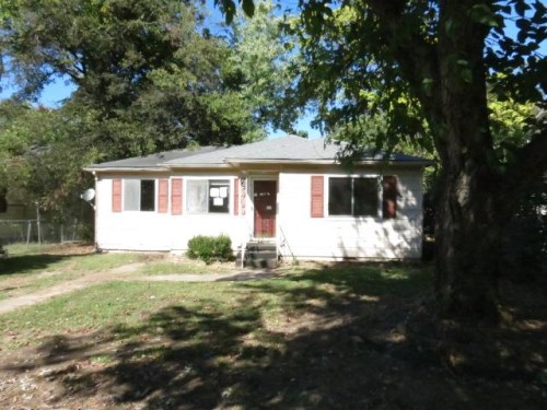3327 Stanard Ave
