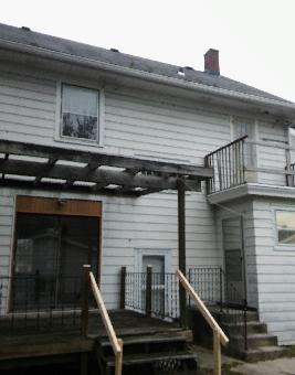 715 W Packard Ave