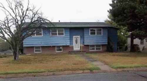2101 Thompson Ave
