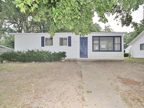 2426 Shasta Dr