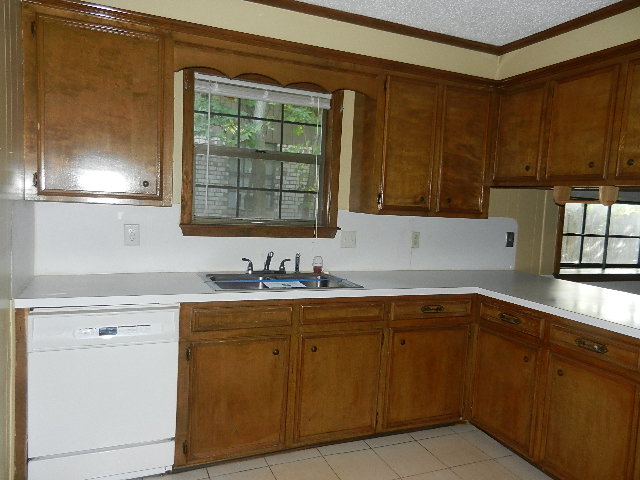 1609 Rosemont Dr