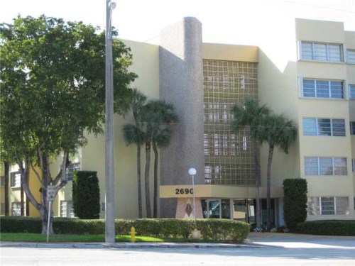 2690 SW 22 AV # 109