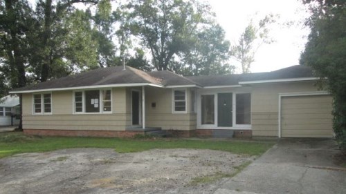 3518 Elm Drive