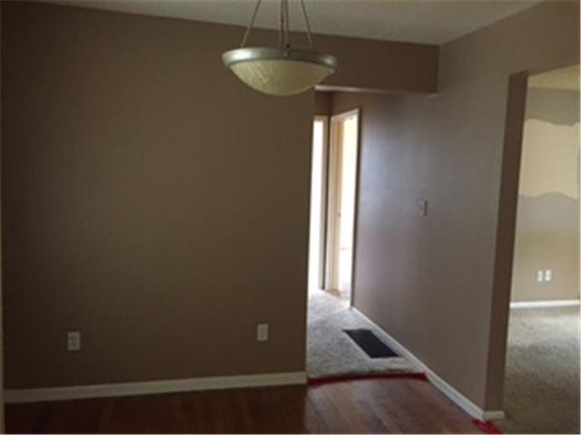 2703 Beverly Cir