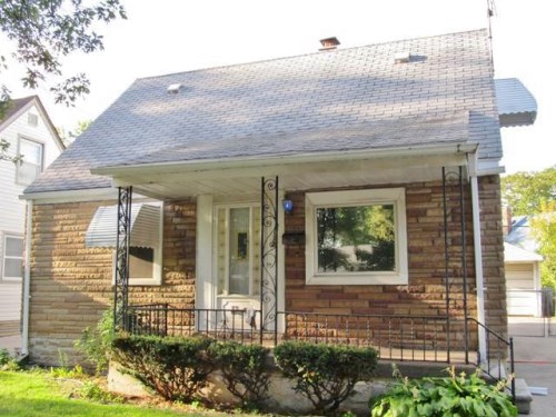 2072 Champaign Rd