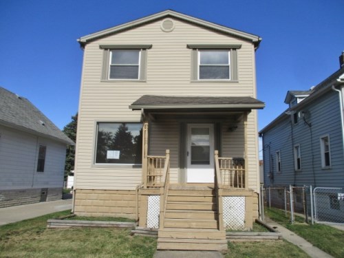 1420 Elm St