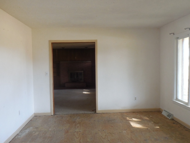 1180 W Division Rd