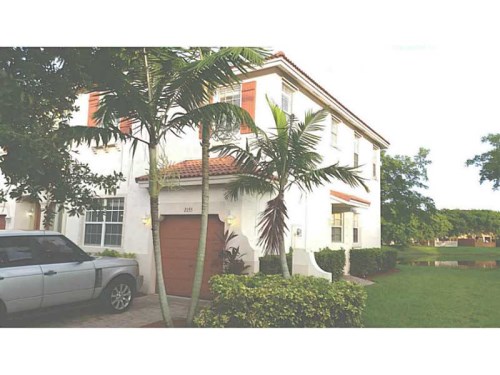 2155 NE 3 CT # 0