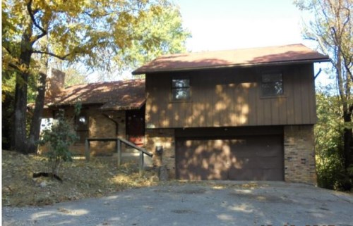4525 Richard Dr