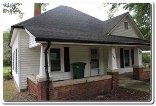 609 S Main St
