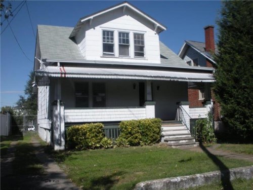 652 Murray Ave SE