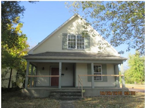 1435 N Broadway Ave