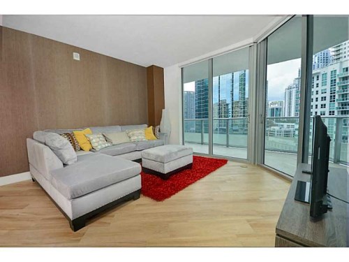 1300 BRICKELL BAY DR # 1810