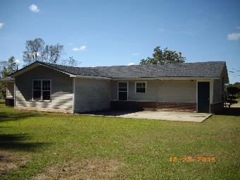 219 Paul St