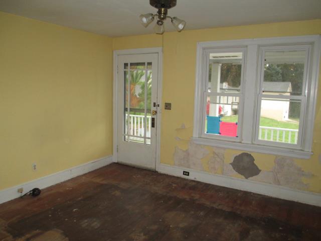 401 Armstrong Ave