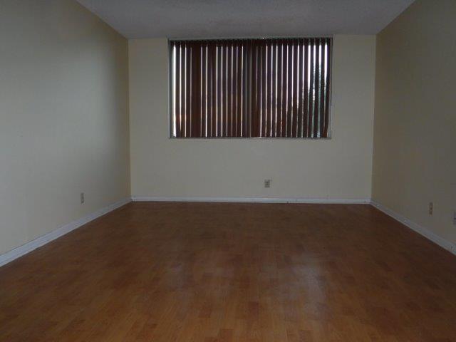 3227 Riverside Dr C-501