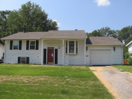 213 Lincolnshire Blvd