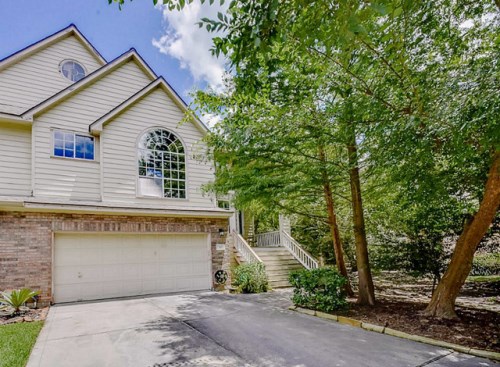 50 Lakeridge Dr