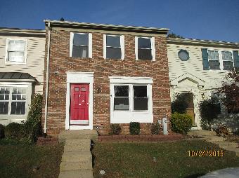 843 Dora Pl