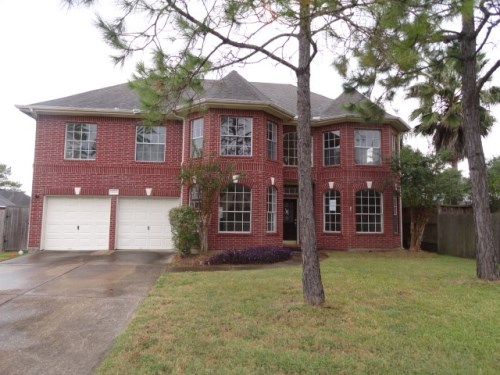3704 Pine Lawn Dr