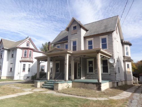 28 Delsea Dr S