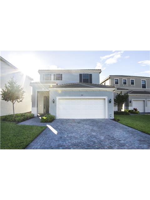 909 NE 191 ST # 909