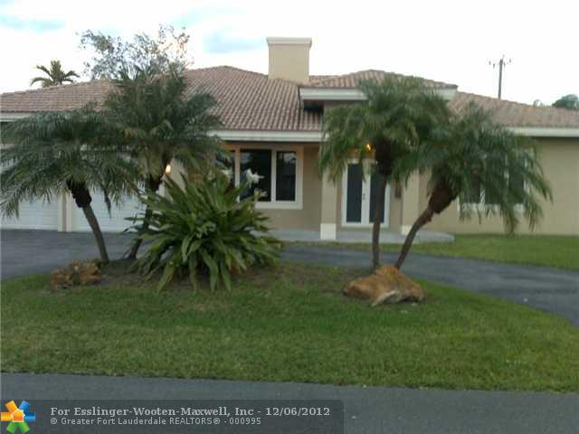 543 HIBISCUS DR