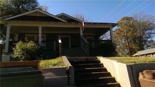 875 Oakhill Avenue
