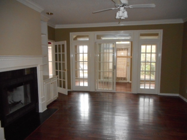 105 Granger Ln