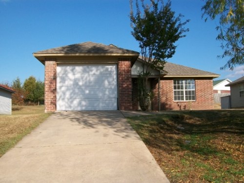 1307 Flat Rock Dr