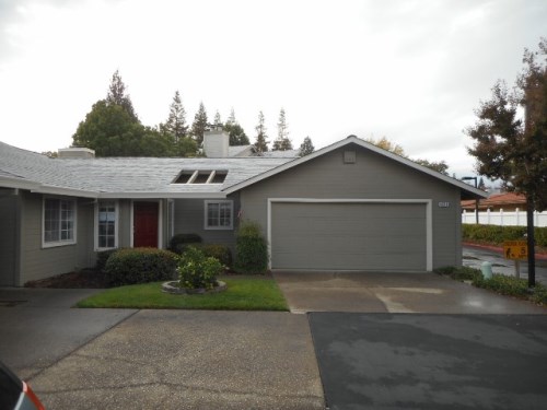 4816 Courtland Lane