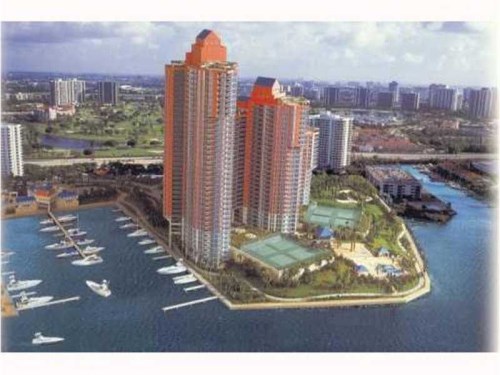 3370 HIDDEN BAY DR # 806
