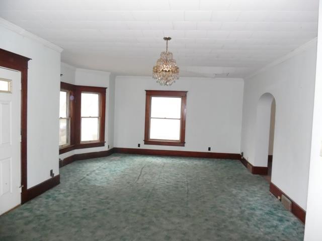 409 W Pearl St