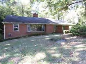 208 Forest Hill Rd