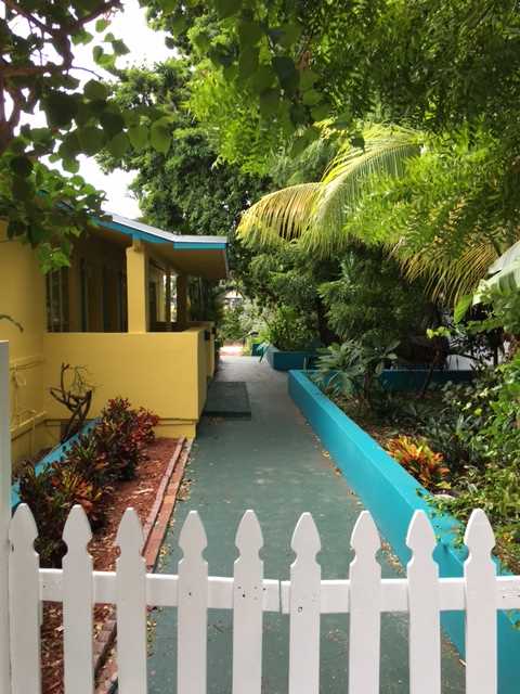 255 SW 15 ST # 1-3