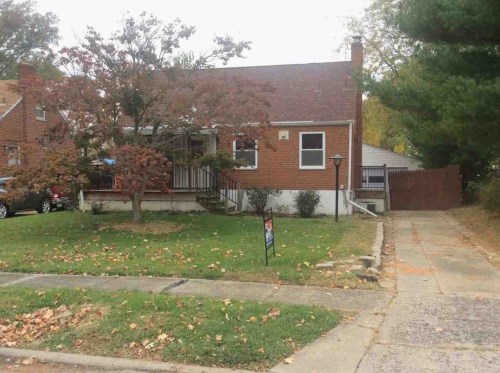 8129 Hollybrook C