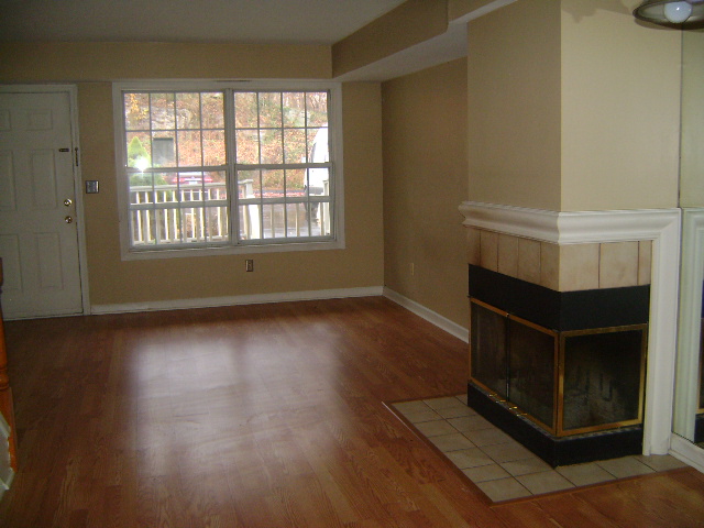 9 Manorwood Dr Unit 9