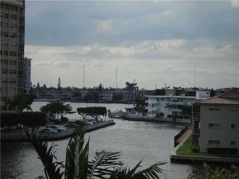 1817 S OCEAN DR # 424