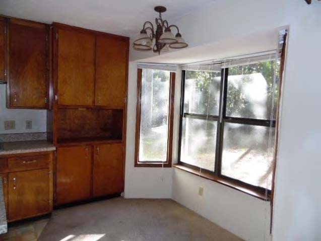 2104 Darnell Cir
