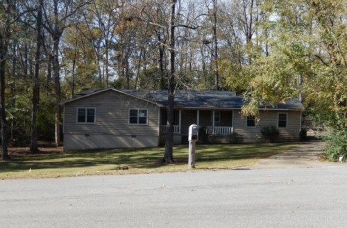 5620 Kesteven Ln
