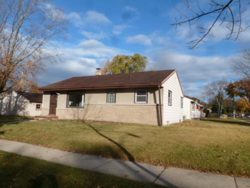8306 W Fairmount Ave