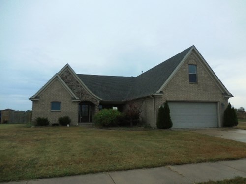 1604 Willow Oak Dr