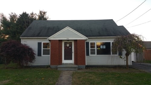 245 Waveland Ave