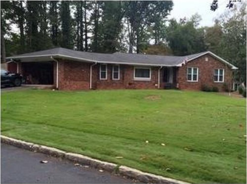 578 Glenforest Road
