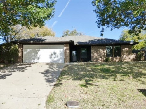 1110 Kay Dr