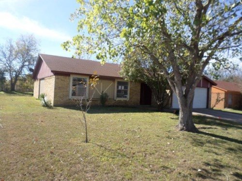 3316 Chalmette Ct