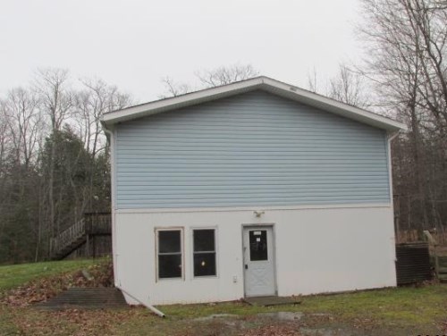 52660 Hemlock Circle