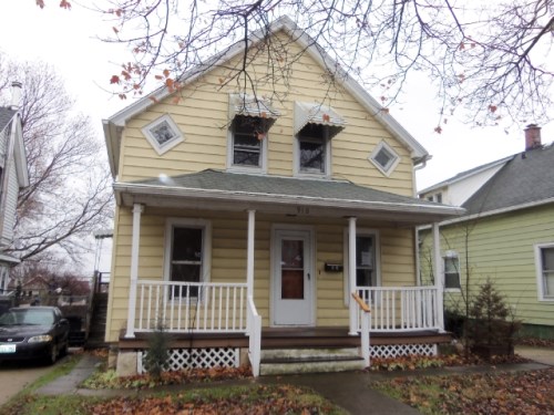 916 Elizabeth St
